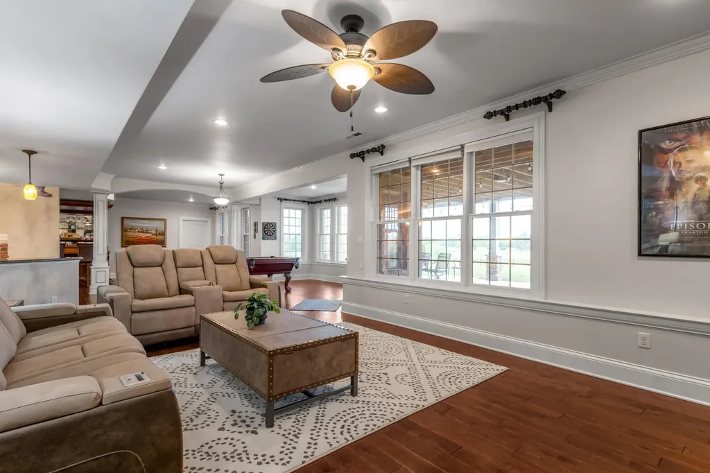 302 Eagle Drive Nicholasville KY 40356