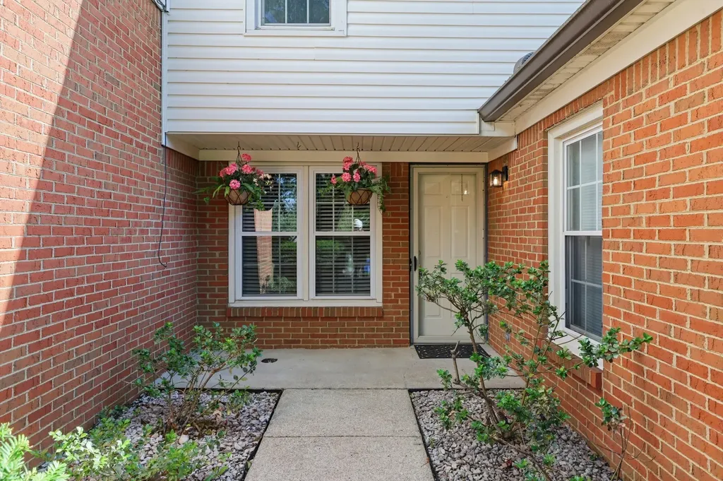 3408 Red Coach Trail Lexington KY 40517