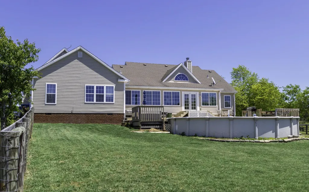 1665 Glensboro Road Lawrenceburg KY 40342