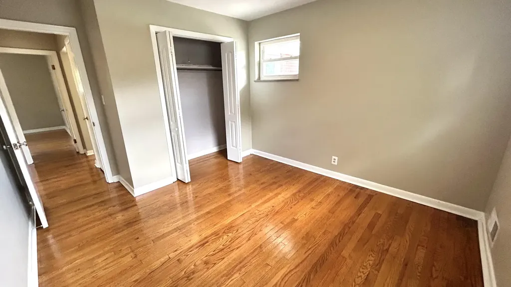 406 Bomont Avenue London KY 40741