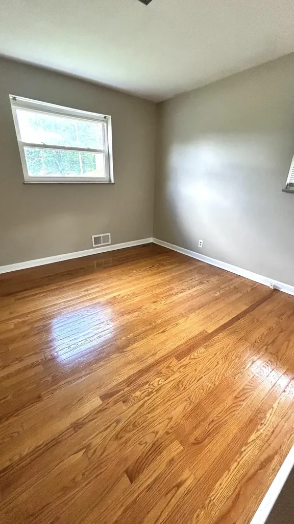 406 Bomont Avenue London KY 40741