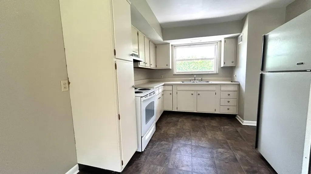 406 Bomont Avenue London KY 40741