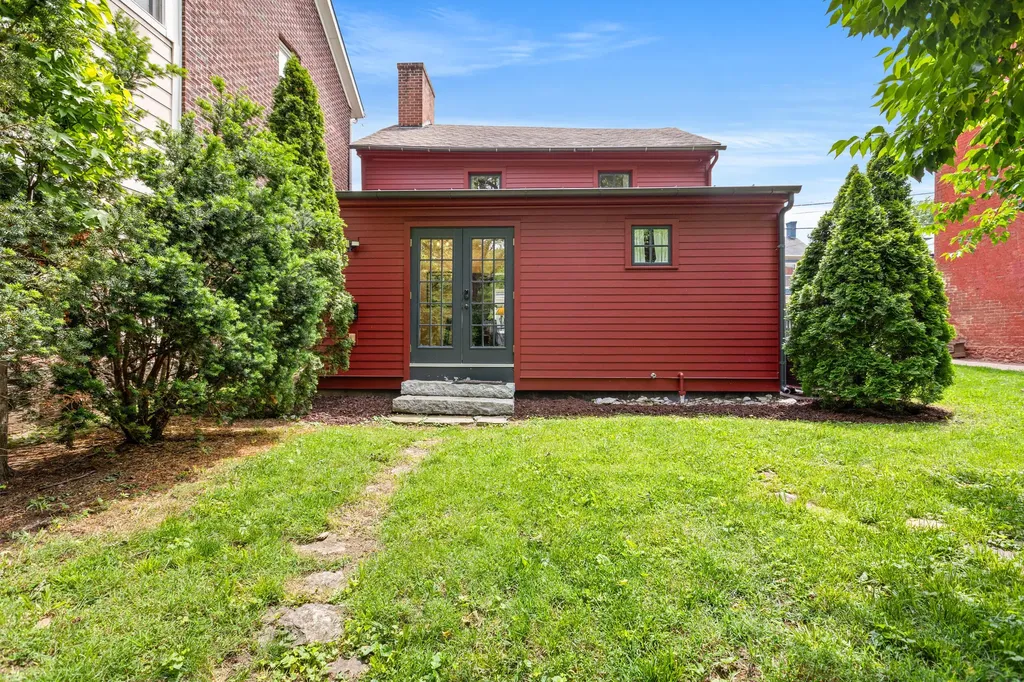 361 S Upper Street Lexington KY 40508