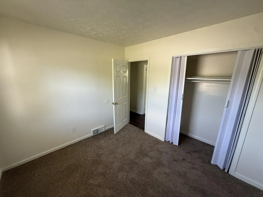 2653 Twinbrooke Lane Lexington KY 40517