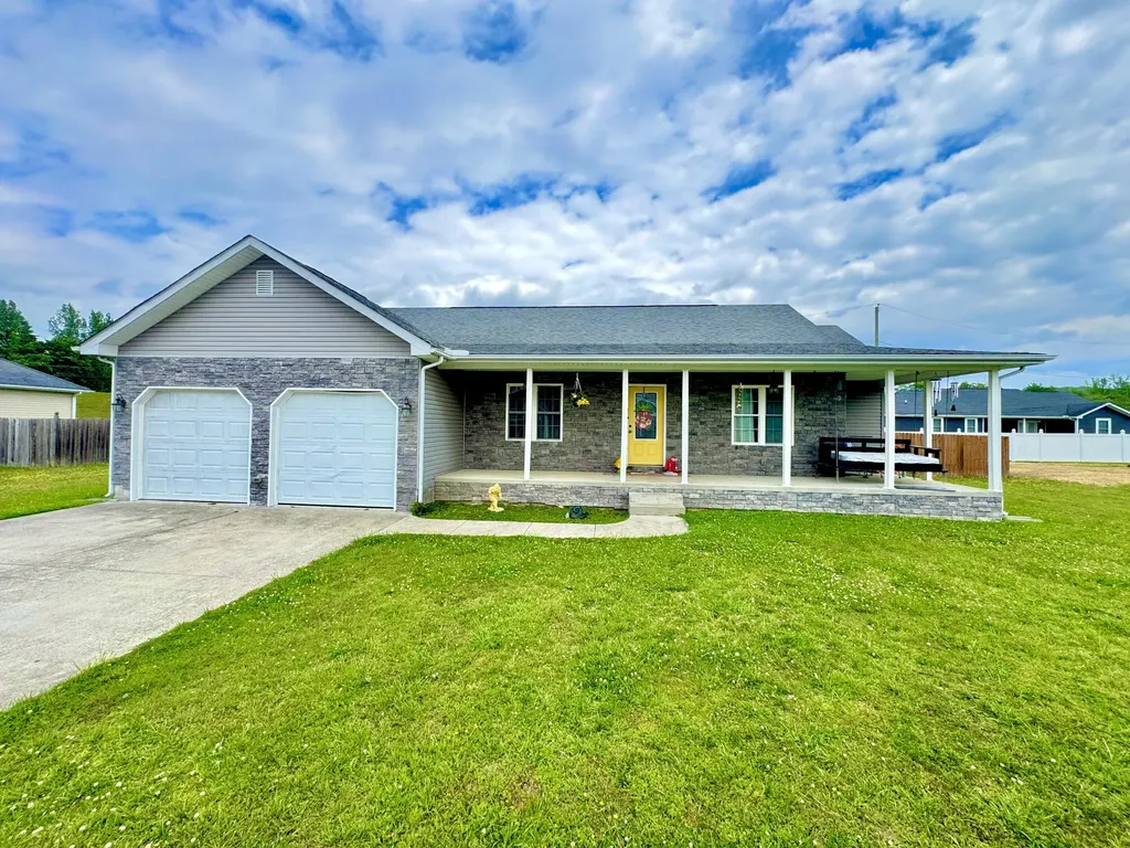 102 Beech Street Barbourville KY 40906
