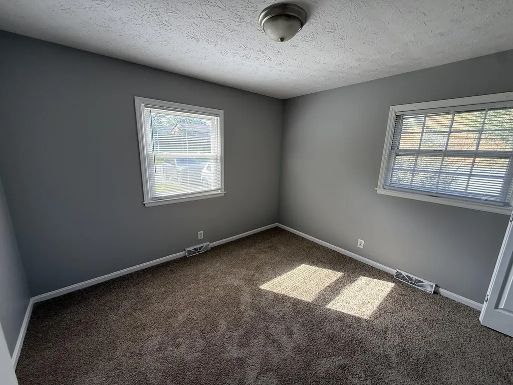 3612 River Park Drive Lexington KY 40517