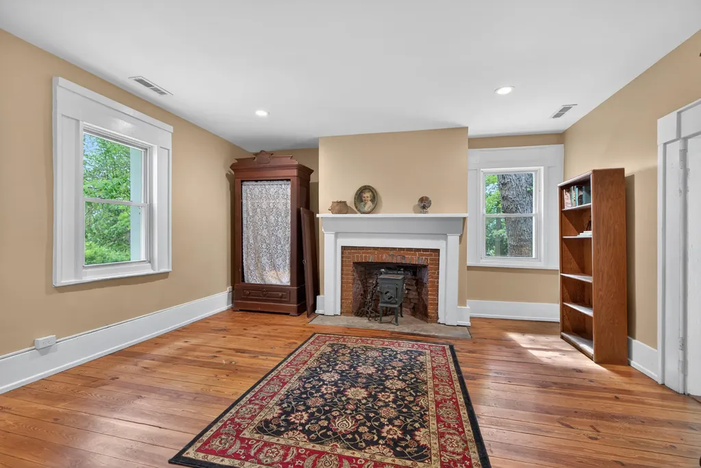 556 Cane Run Road Georgetown KY 40324