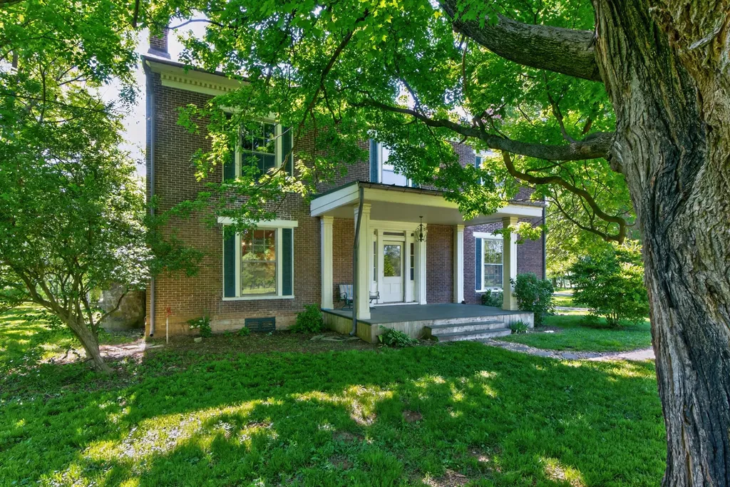 556 Cane Run Road Georgetown KY 40324