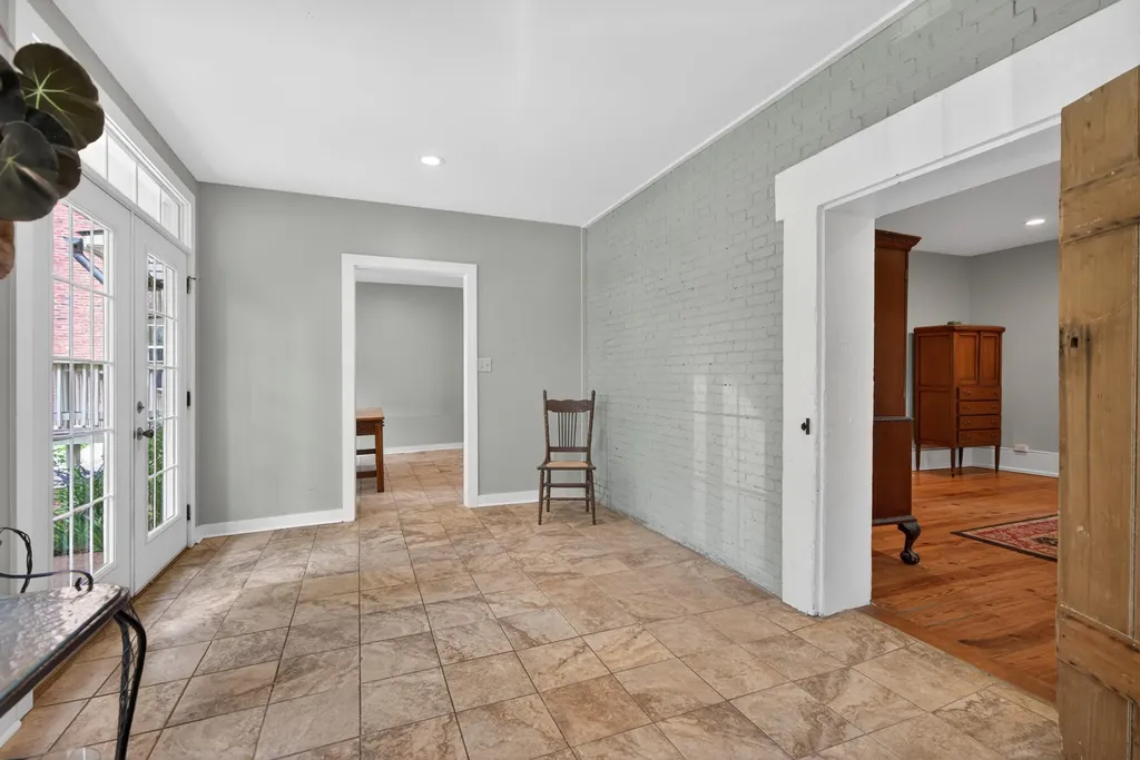 556 Cane Run Road Georgetown KY 40324