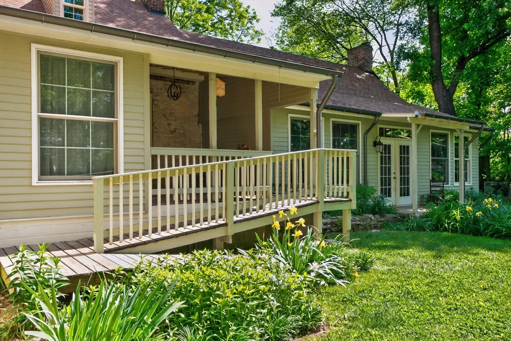 556 Cane Run Road Georgetown KY 40324