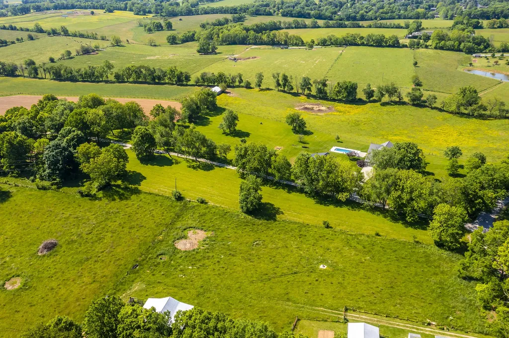 556 Cane Run Road Georgetown KY 40324