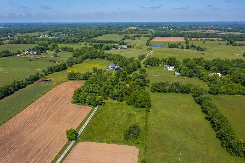 556 Cane Run Road Georgetown KY 40324
