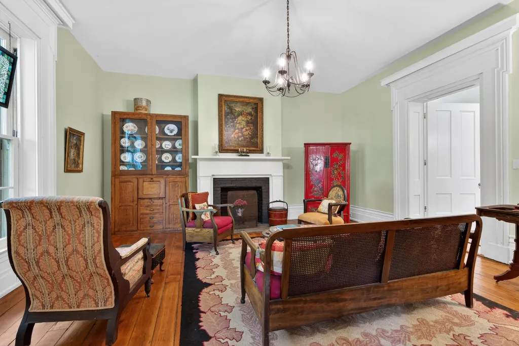 556 Cane Run Road Georgetown KY 40324