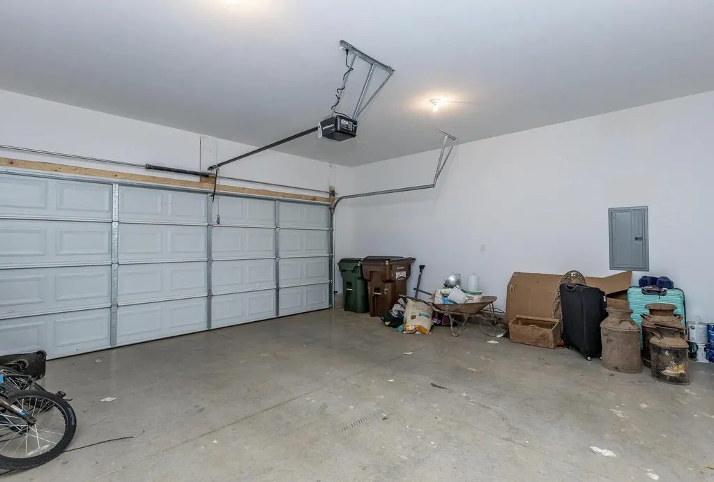 144 Mccowans Ferry Alley Versailles KY 40383