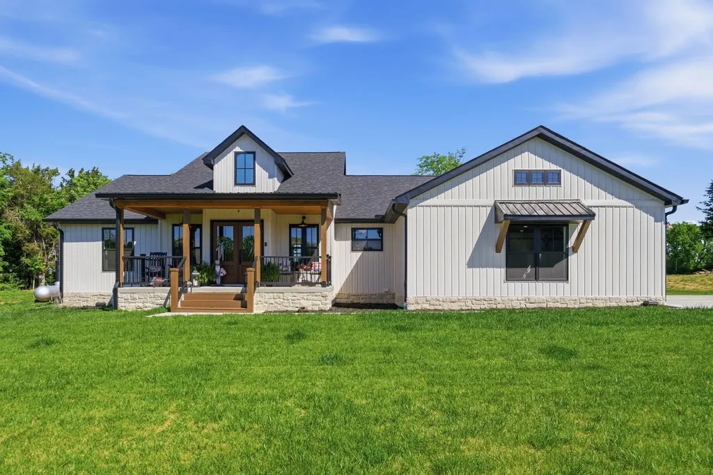 80 Leatherwood Lane Nicholasville KY 40356