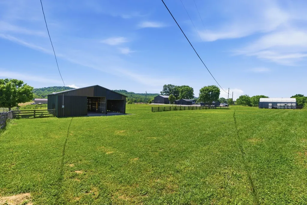 11440 Kentucky 698 Hustonville KY 40437