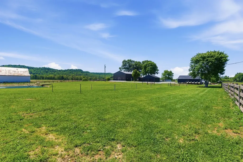11440 Kentucky 698 Hustonville KY 40437
