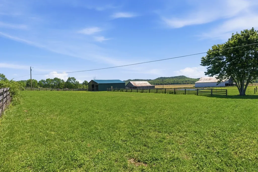 11440 Kentucky 698 Hustonville KY 40437