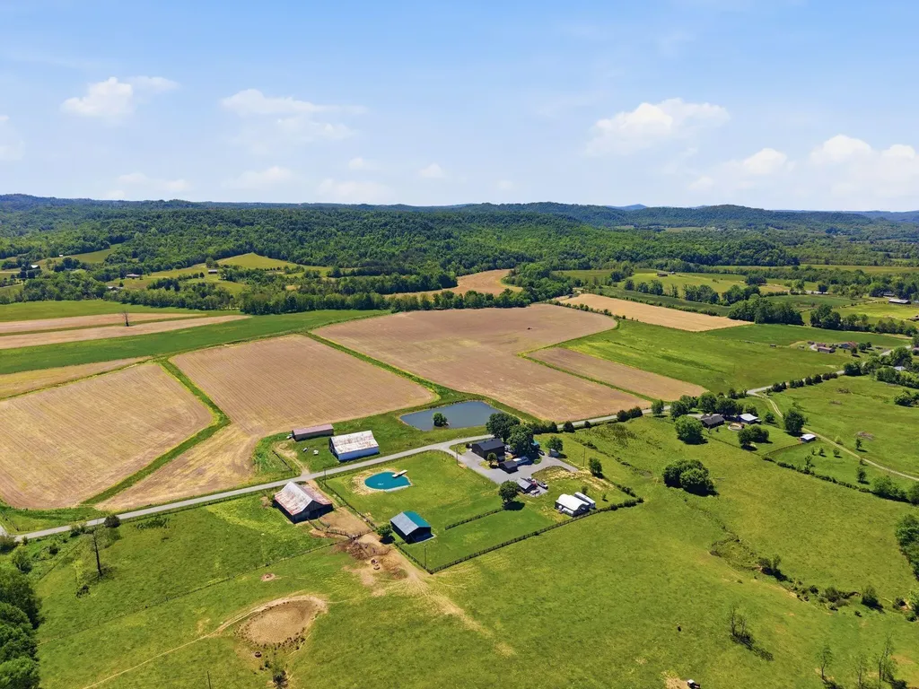 11440 Kentucky 698 Hustonville KY 40437
