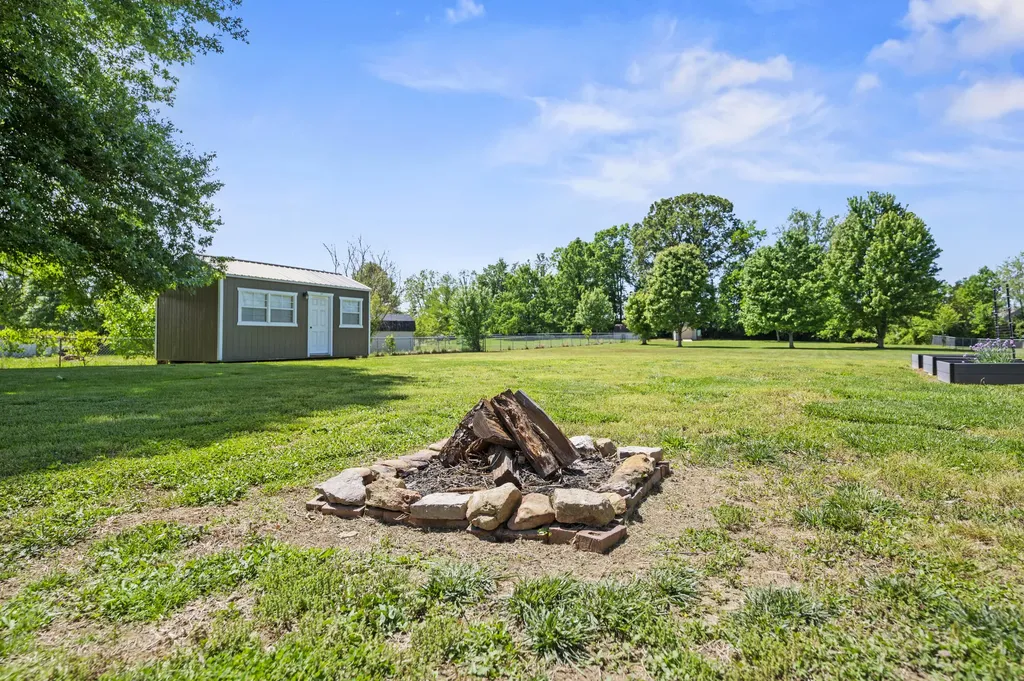 131 Shady Oaks Drive Richmond KY 40475