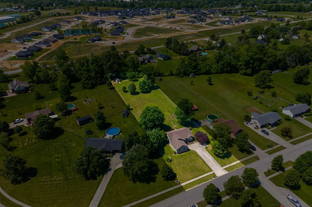 131 Shady Oaks Drive Richmond KY 40475