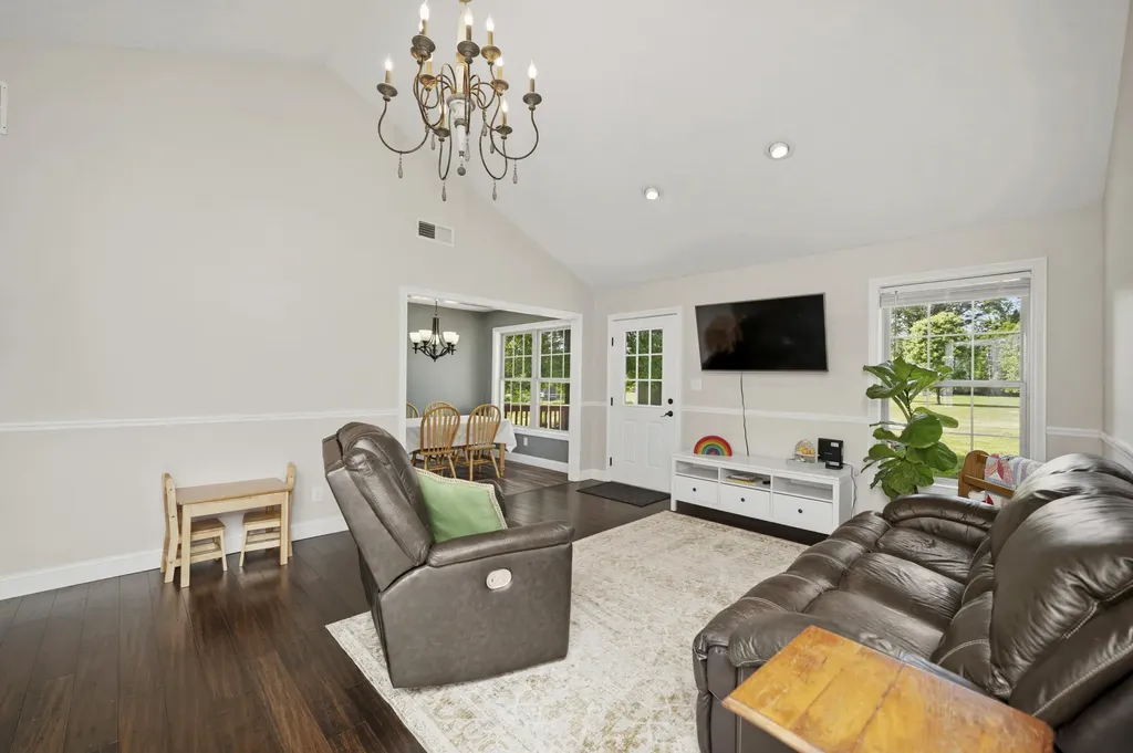 131 Shady Oaks Drive Richmond KY 40475