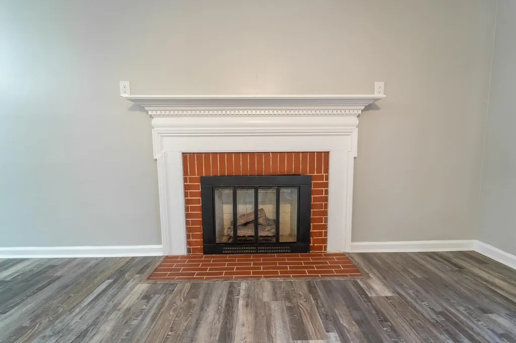120 Windsor Drive Richmond KY 40475
