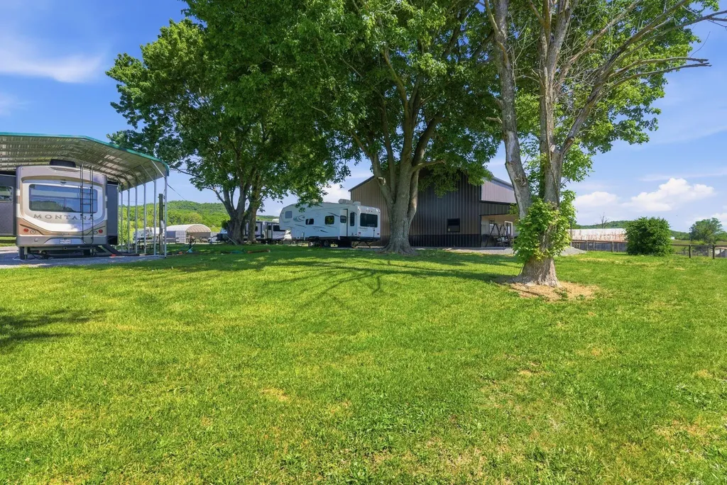 11440 Kentucky 698 Hustonville KY 40437