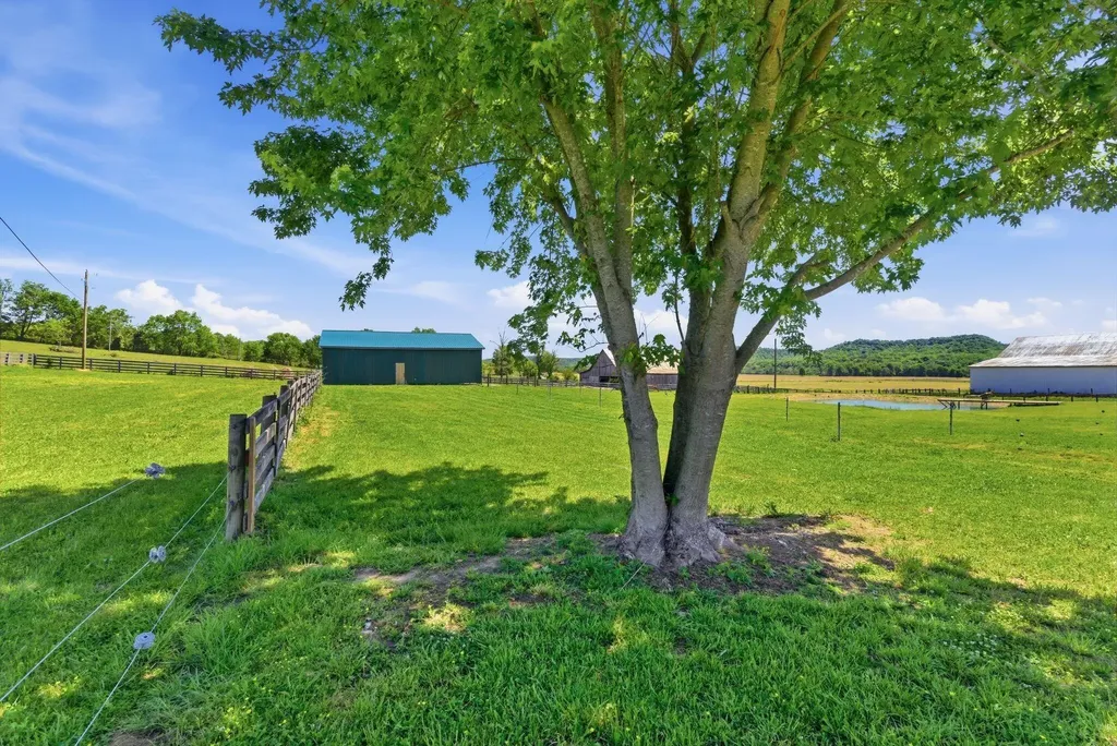 11440 Kentucky 698 Hustonville KY 40437