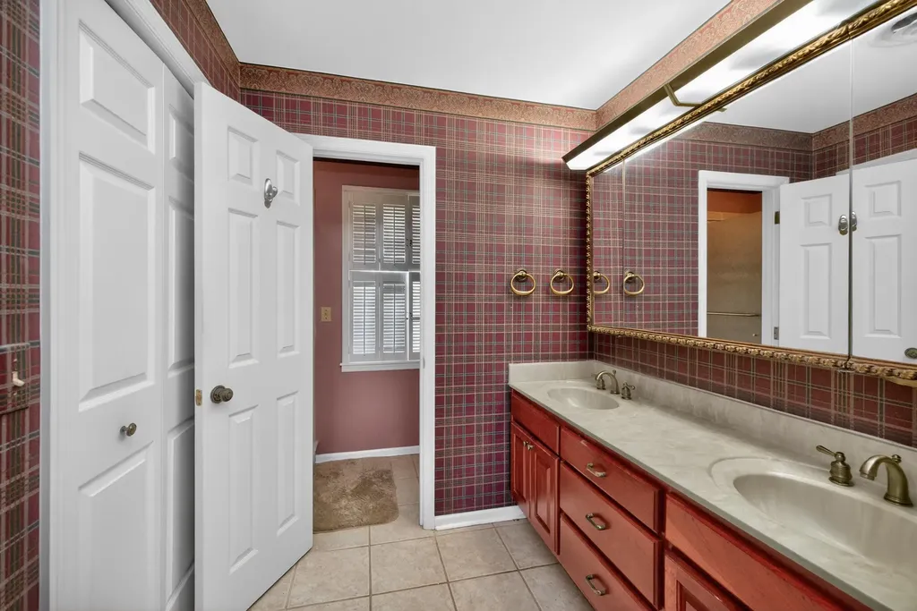 10 Breckenridge Boulevard Frankfort KY 40601