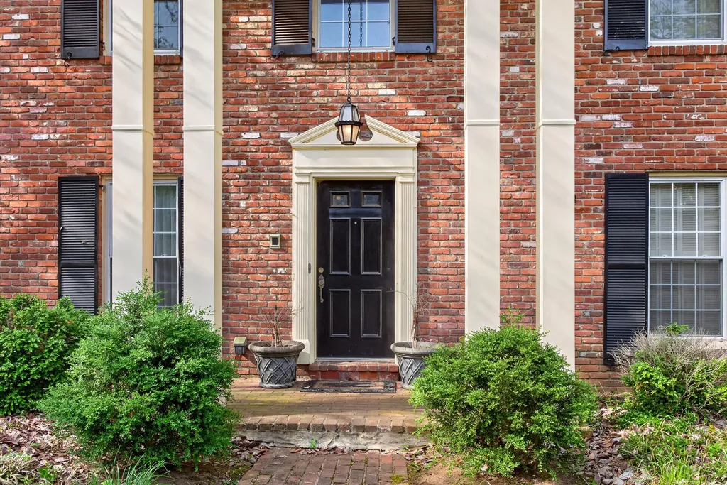 10 Breckenridge Boulevard Frankfort KY 40601