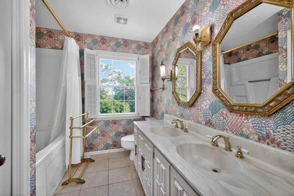 10 Breckenridge Boulevard Frankfort KY 40601