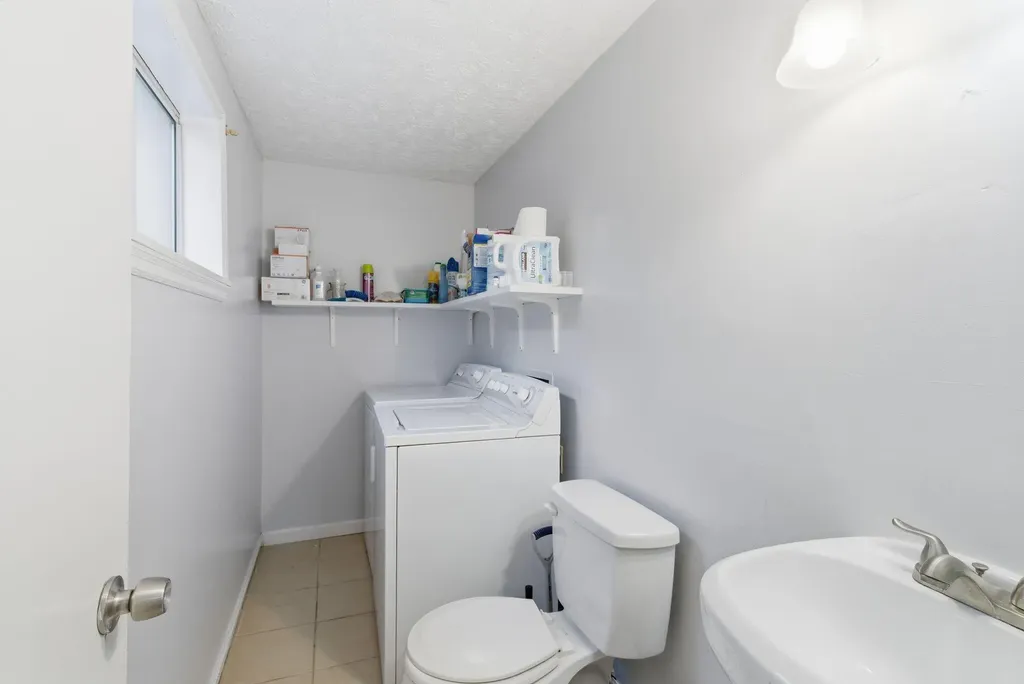 3552 Sundart Drive Lexington KY 40517