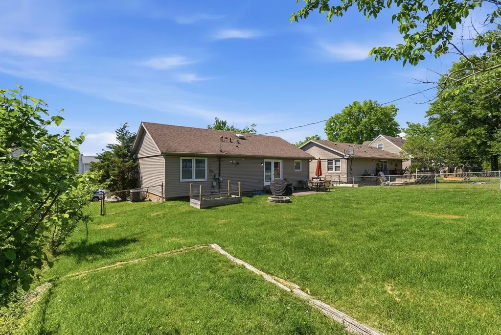 3552 Sundart Drive Lexington KY 40517