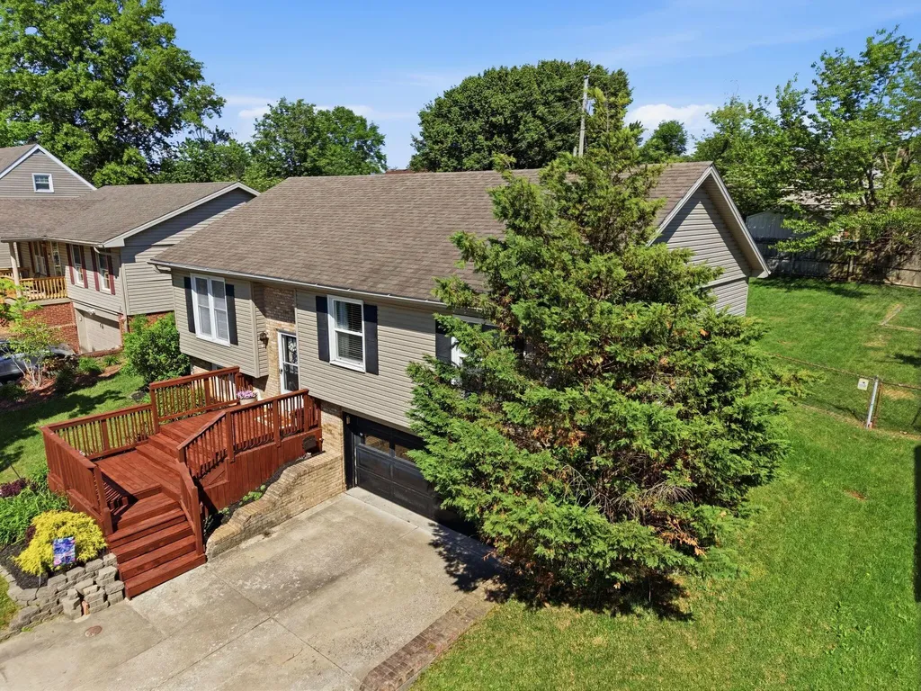 3552 Sundart Drive Lexington KY 40517