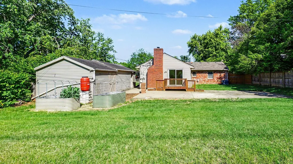 3040 Dartmouth Drive Lexington KY 40517