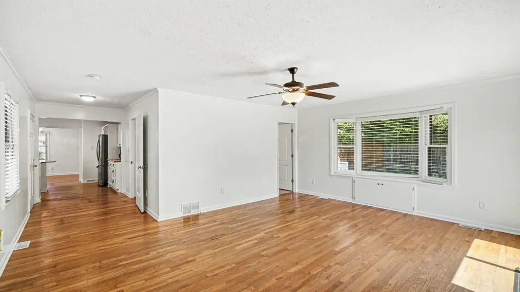 3040 Dartmouth Drive Lexington KY 40517