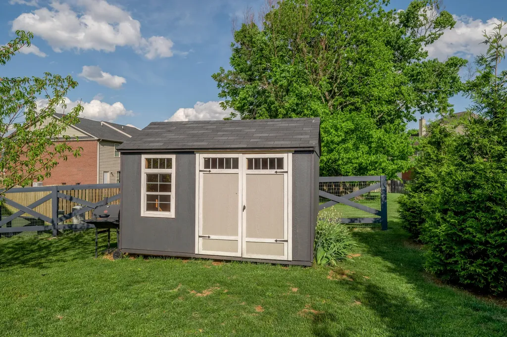 2772 Sullivans Trace Lexington KY 40511