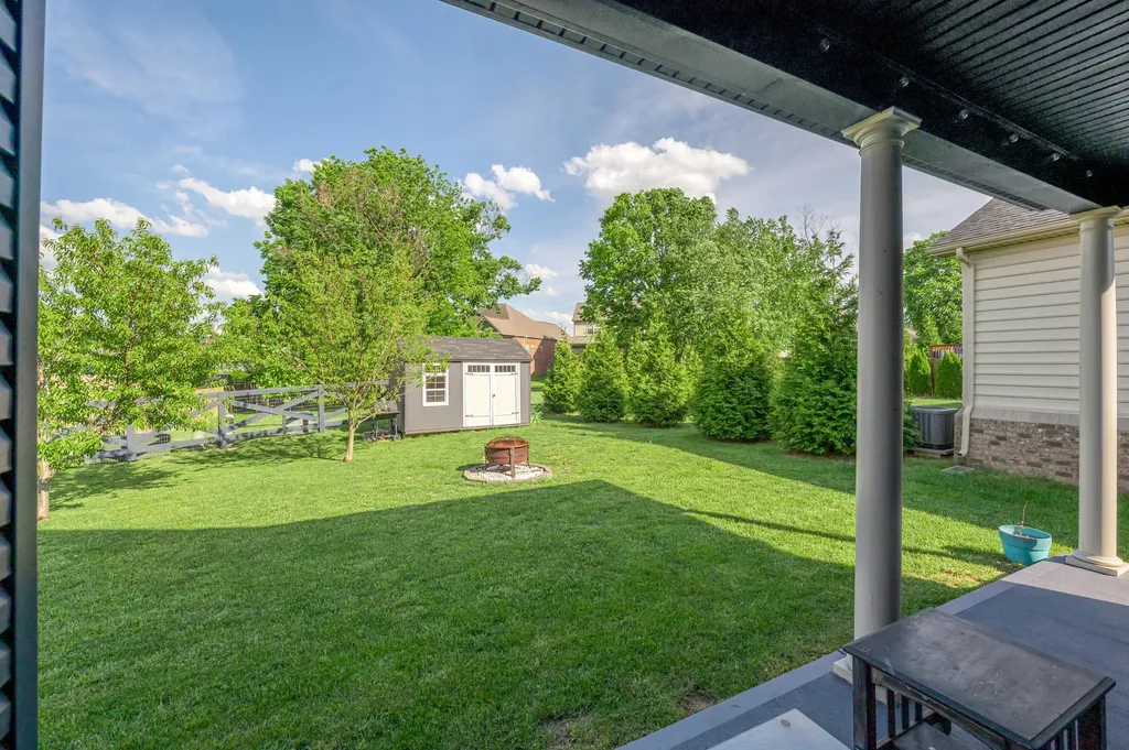 2772 Sullivans Trace Lexington KY 40511