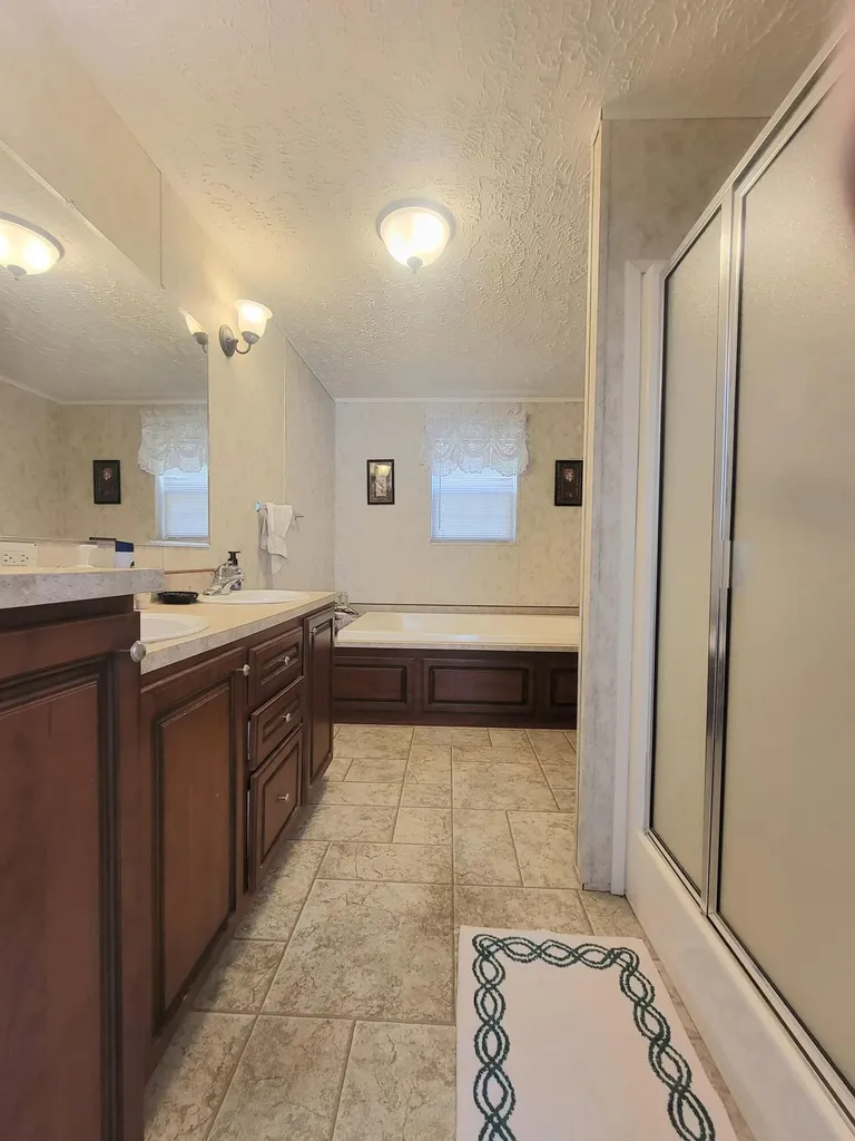 1775 Kingdom Come Creek Road Whitesburg KY 41858