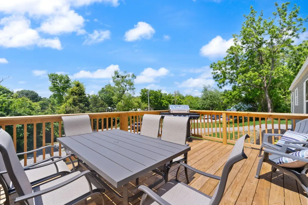 42 Furlong Avenue Burnside KY 42519