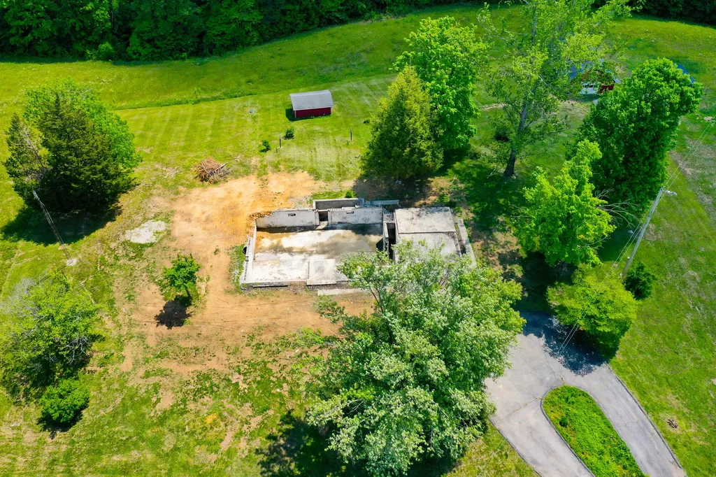 1080 Furnace Junction Road Ravenna KY 40472
