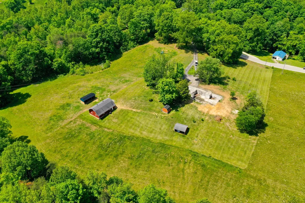 1080 Furnace Junction Road Ravenna KY 40472