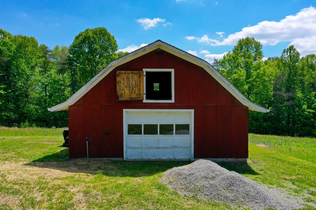 1080 Furnace Junction Road Ravenna KY 40472