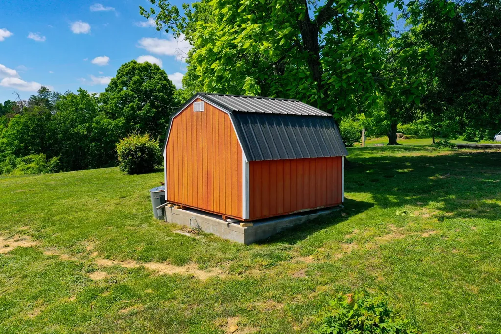 1080 Furnace Junction Road Ravenna KY 40472