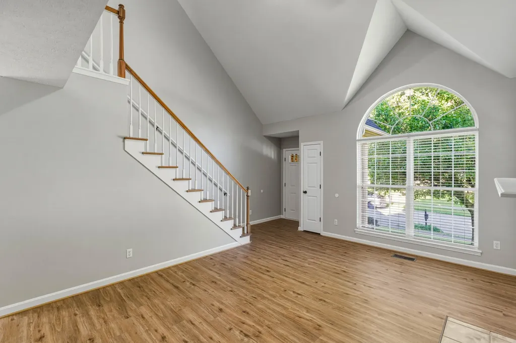 186 Woodfield Circle Shelbyville KY 40065