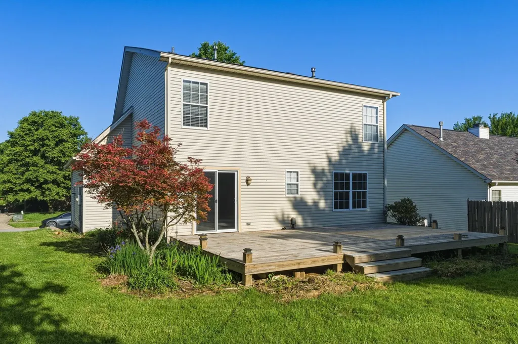186 Woodfield Circle Shelbyville KY 40065