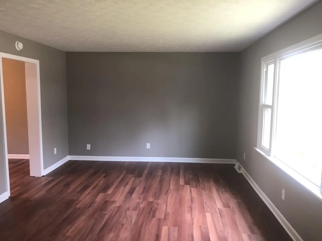 3900 Sundart Drive Lexington KY 40517