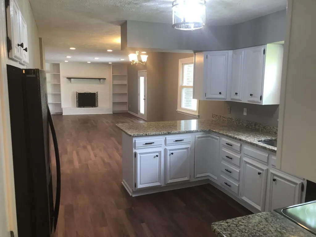 3900 Sundart Drive Lexington KY 40517