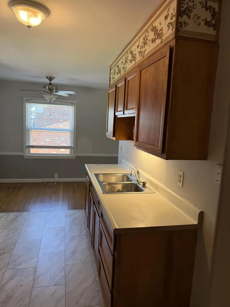 2191 Lansill Road Lexington KY 40504